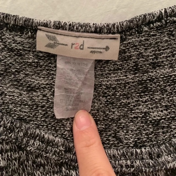 Top - Picture 5 of 5